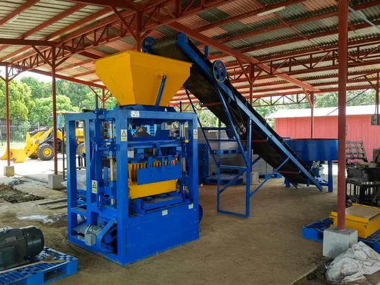 Factory Price Semi Automatic Cement Block Making Machine Qt4